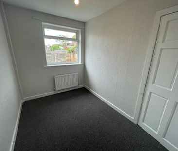 2 bedroom bungalow to rent - Photo 3
