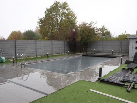 Instapklare woning met lift, 3 SLK, garage, tuin en zwembad - Photo 4