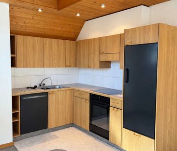 Rent a 3-room maisonette with a view in Laufen - Photo 2