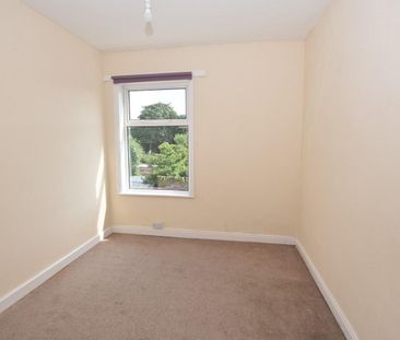 3 bedroom House To Let - Photo 4