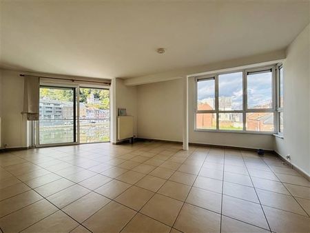 Appartement te huur - Foto 3