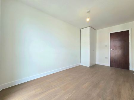 2 Bed Flat, Norbury Avenue, SW16 - Photo 3