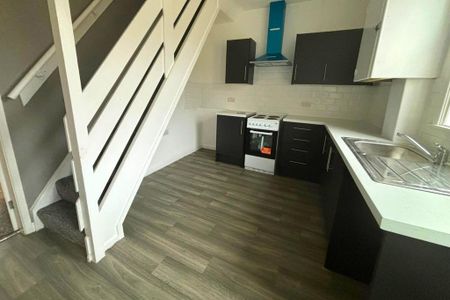 1 bedroom terraced house to rent - Photo 2