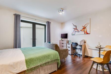 1 bedroom flat to rent - Photo 2