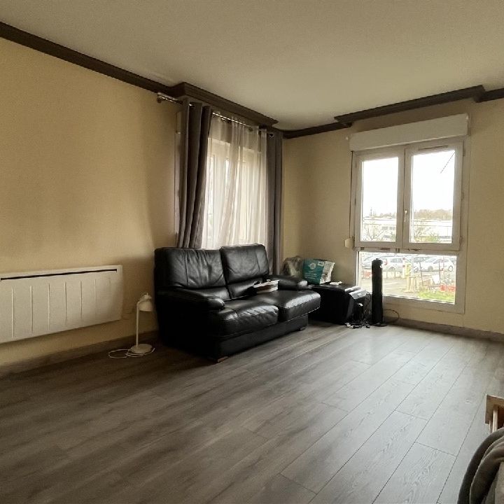 Location Appartement 2 pièces 43m² LOUVRES 95380 - Photo 1