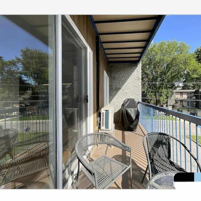 condo a louer - Photo 1