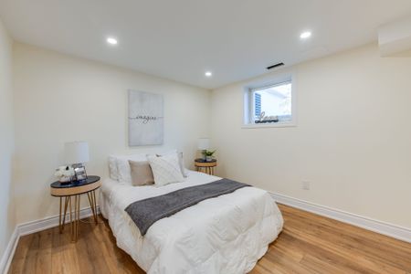 For Lease - 8 Clearview Heights Unit# Walkup Basement, Toronto, Ontario - Photo 3