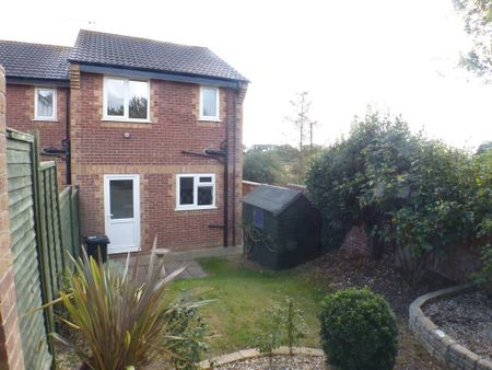 Modern 2 Bedroom End Terrace Clean and Bright for Rent in Bridgwater - Photo 5