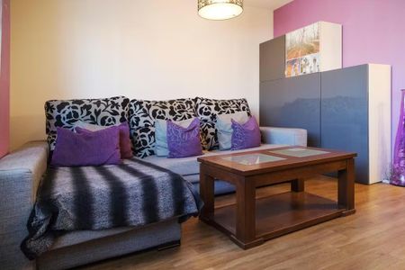 Avenida de los Poblados, Madrid, Community of Madrid 28024 - Photo 2