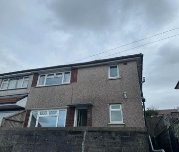 3 bedroom terraced house to rent - Photo 6