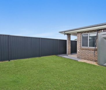 2 Bedroom Granny Flat - Great Location! - Photo 3