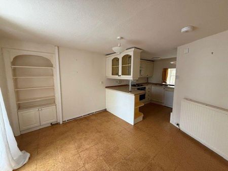 2 bedroom terraced house to rent - Photo 3