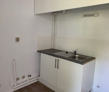 Location Appartement 2 pièces 47m² - Photo 5