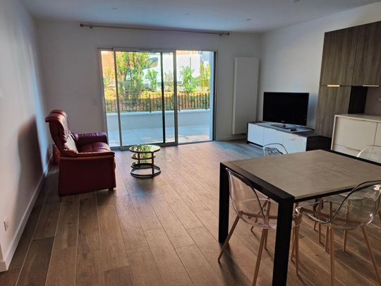 Location Appartement 2 pièces 49m² ANGLET 64600 - Photo 1