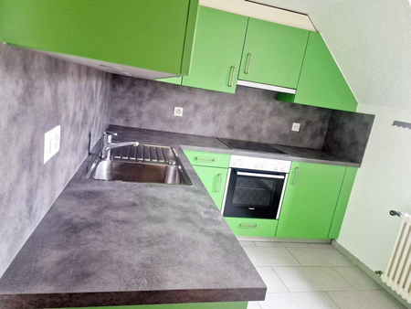 Industrie 34 3 pièces sous toit UN LOYER NET OFFERT - Foto 2