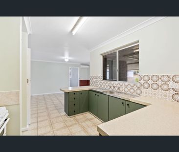 16 Clyde Place, Mandurah, WA 6210 - Photo 5