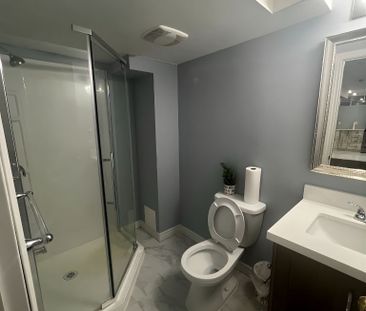 For Lease - 17 Hollowgrove Boulevard Unit# Basement, Brampton, Ontario - Photo 3