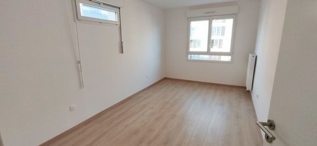 Location Appartement 2 pièces 42m² VALENCIENNES 59300 - Photo 1