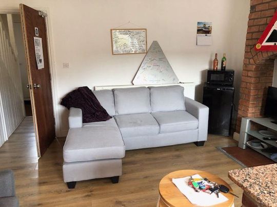 5 bedroom house share to rent - Photo 1