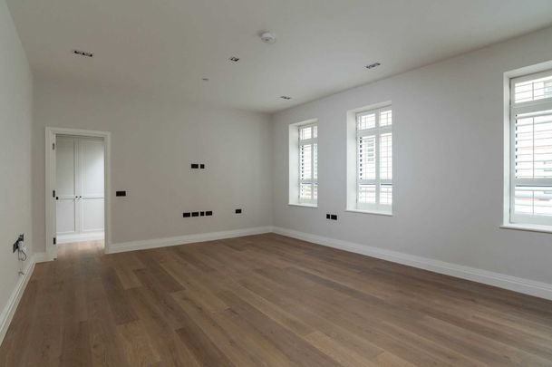 Tramshed, Walcot Street - Photo 1