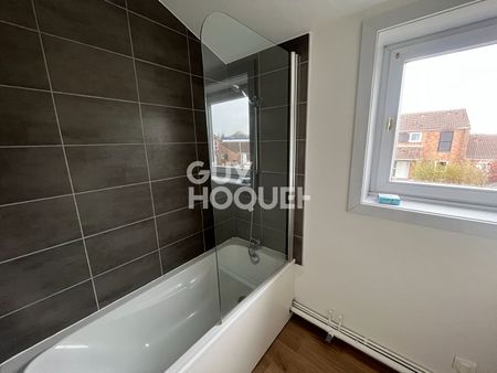 Location Maison 4 pièces 111m² - Photo 4