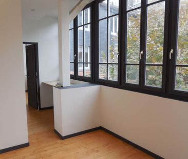 Location Appartement 3 pièces 69m² - Photo 3