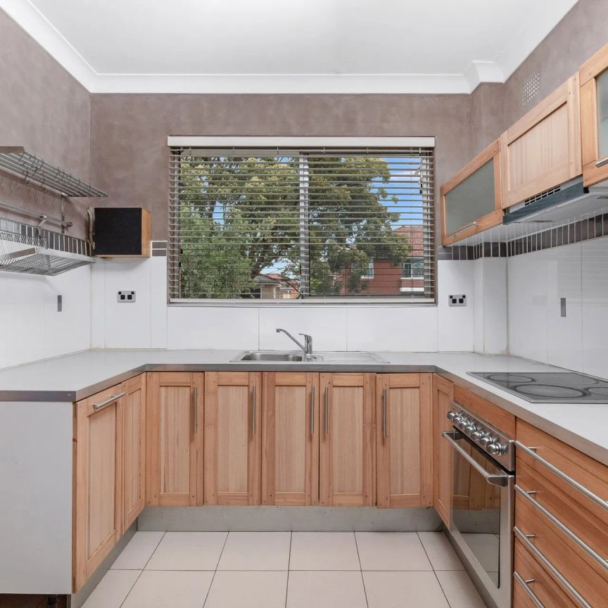 Unit 1/4 Noble Street, Allawah. - Photo 1