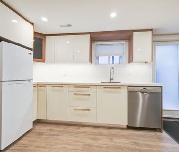 For Lease - 274 Roxton Road Unit# Lower, Toronto, Ontario - Photo 2