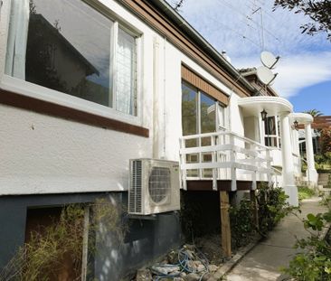 Close to the Bay - Photo 3