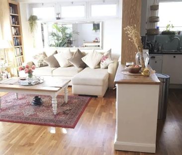 Room in a Shared Flat, Blazer Court, NW8 - Photo 2