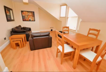 2 Bed 1 Bath - Photo 5