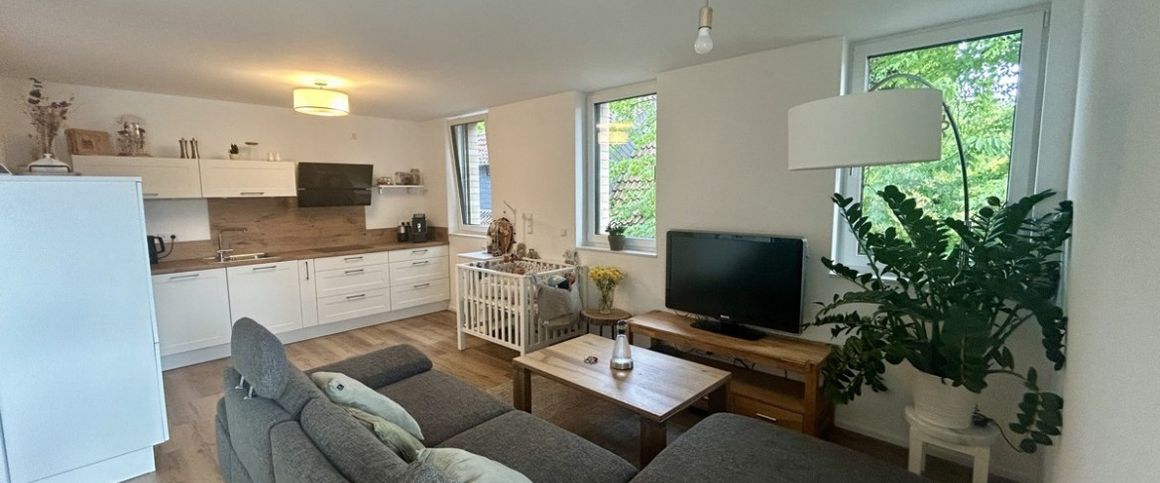 Neuwertige Wohnung mit Sonnenbalkon und hochwertiger Ausstattung - Foto 1