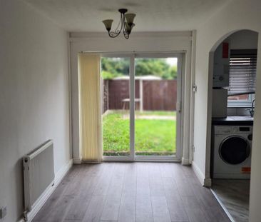 3 bedroom semi-detached house to rent - Photo 1