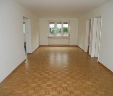 Helle 3.5-Zimmer-Wohnung mit Balkon und Parkplatz in Grenchen - Foto 1