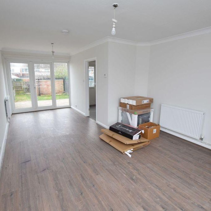2 bedroom terraced house to rent - Photo 1