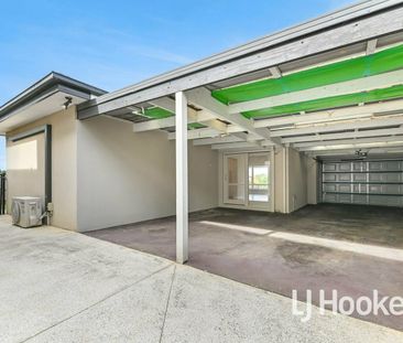 Renovated Old Beauty - Photo 6