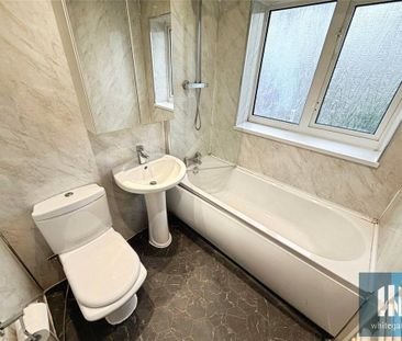 3 bedroom semi-detached house to rent - Photo 2