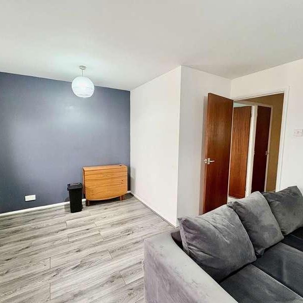 Bilston Street, Dudley, DY3 - Photo 1