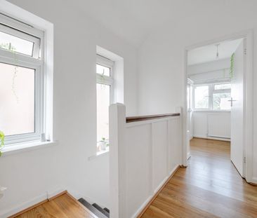 Morton Way, London, N14 - Photo 3