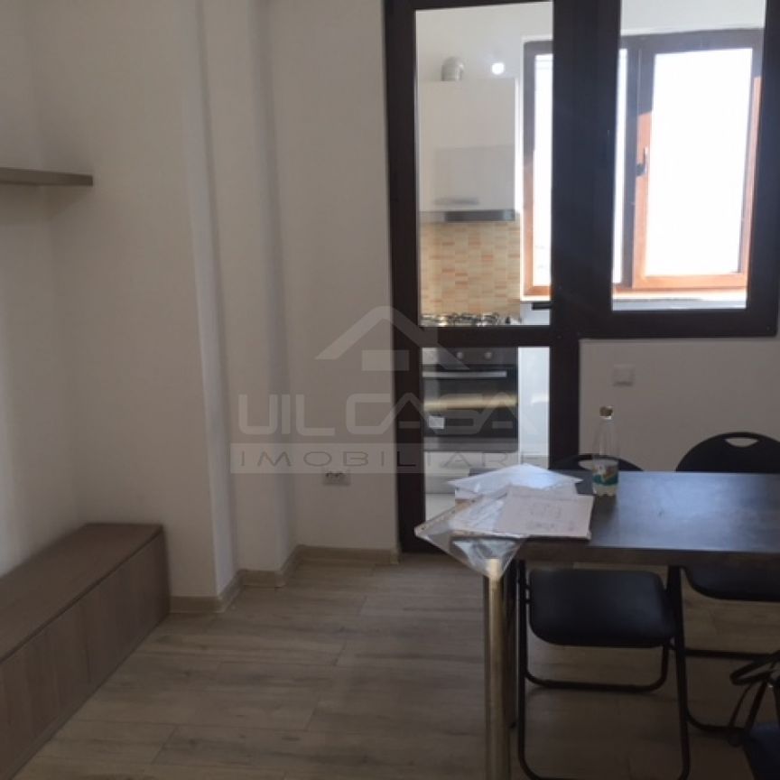 2 camere D capat Gara - Photo 1