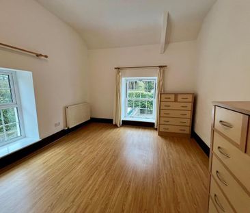 4 bedroom semi-detached house to rent - Photo 5