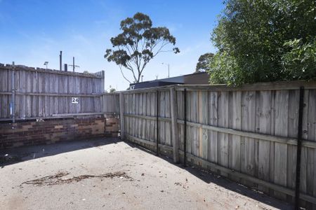 24/437 Ballarat Road Sunshine VIC - Photo 3