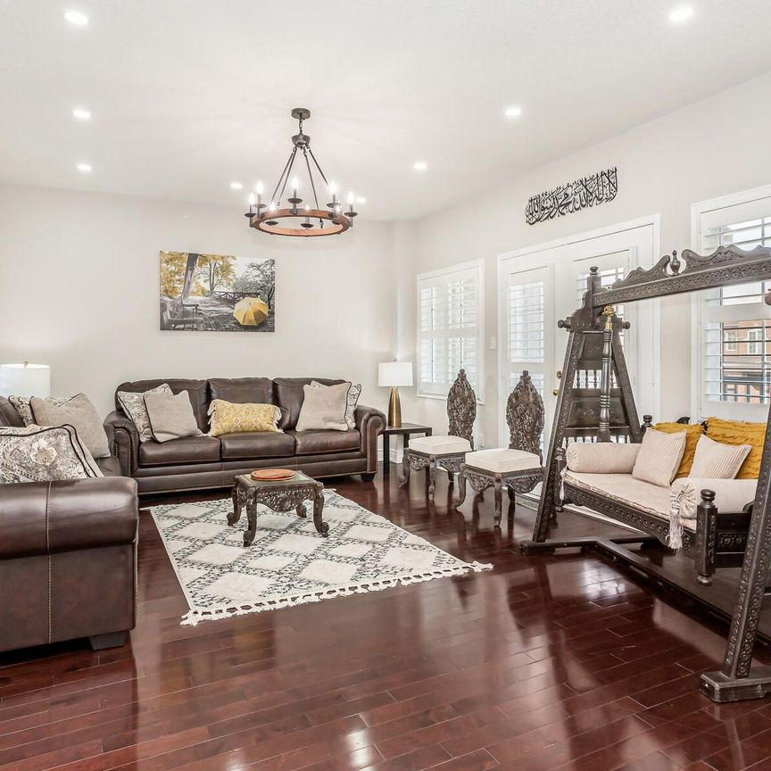 For Lease - 3949 Tacc Drive Unit# Main House, Mississauga, Ontario - Photo 1