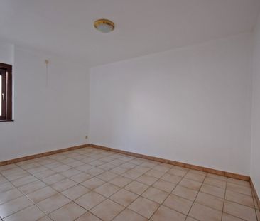 GELIJKVLOERS EENSLAAPKAMER APPARTEMENT - Foto 4