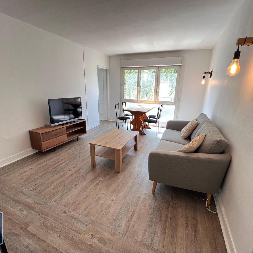 Location Appartement 4 pièces 65m² LE MANS 72100 - Photo 1