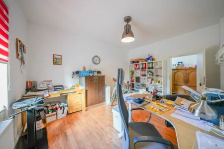 Exklusives 2-Familienhaus im Zentrum von Erkelenz – Flexibles Wohnen auf 3 Ebenen - Photo 3