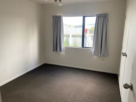 Charming Beachside Haven - 3BR Home!! - Photo 2