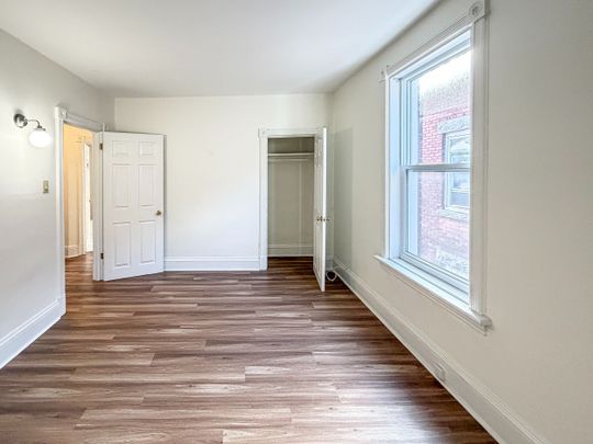 For Lease - 622 Gladstone Avenue, Ottawa Centre, Ontario - Photo 1