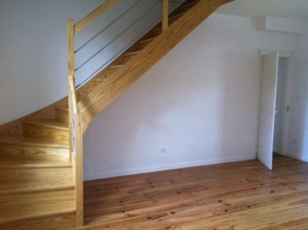 Location Appartement 4 pièces 81m² BAGNERES DE BIGORRE 65200 - Photo 4