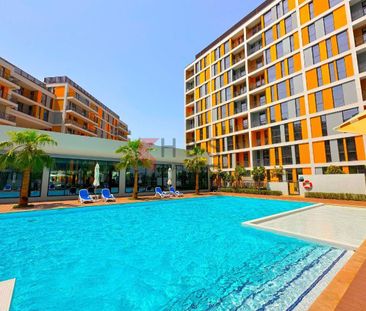 MIDTOWN LIVING | 1BR APARTMENT | PREMIUM CONDITION - Photo 3